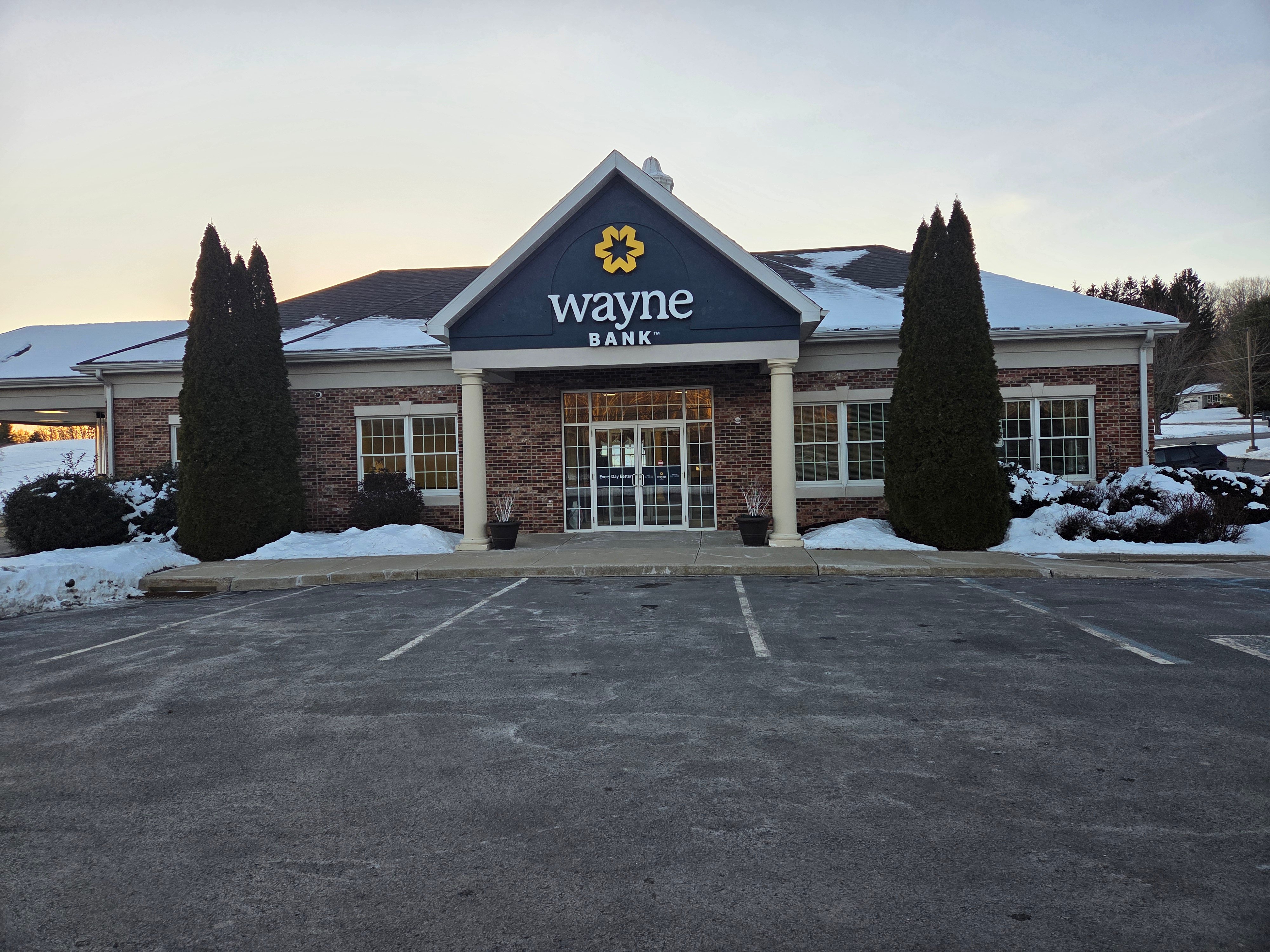 Effort branch exterior
